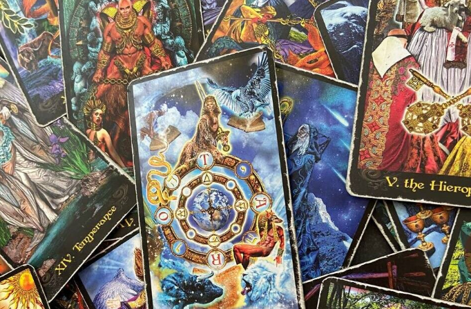 [Екатерина Бусыгина] Таро. Как задавать вопросы и создавать расклады (2023)