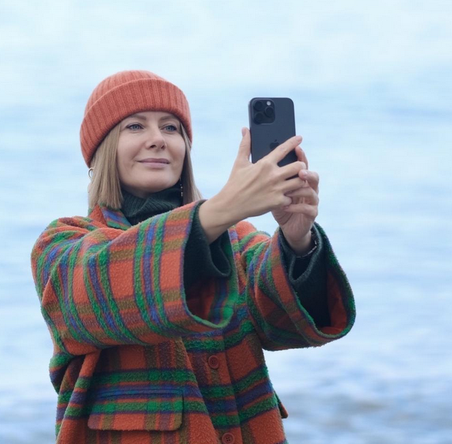 [Lana Bakaeva, Лана Бакаева] Любимая шапка (2024)