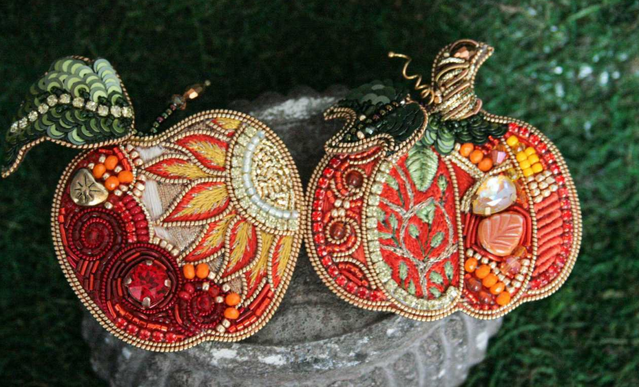 [Ксения Соболева] Брошь Яблоко и Тыква (2023)