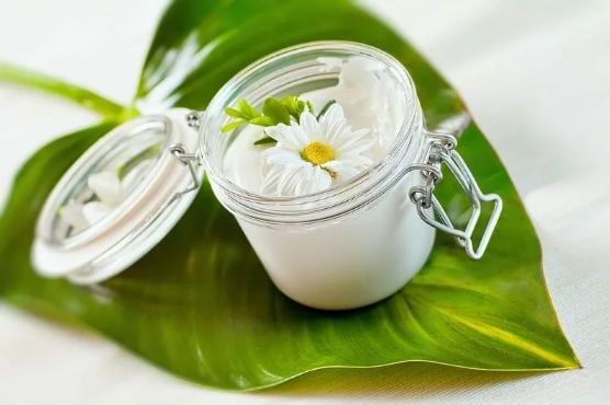 [Наташа Бутова] Большой курс по кремоварению и уходу за кожей лица (2022)