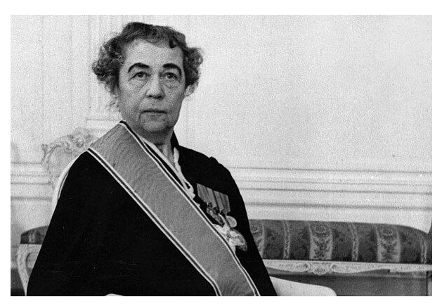 [Архэ] РСДРП (б) -РКП (б) -ВКП (б) . Большевики - портреты. Часть третья (2025)