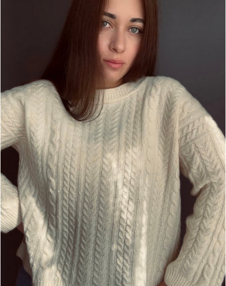 [Карина Шахрай] [Karina_vyazhet] Джемпер Косички (2025)