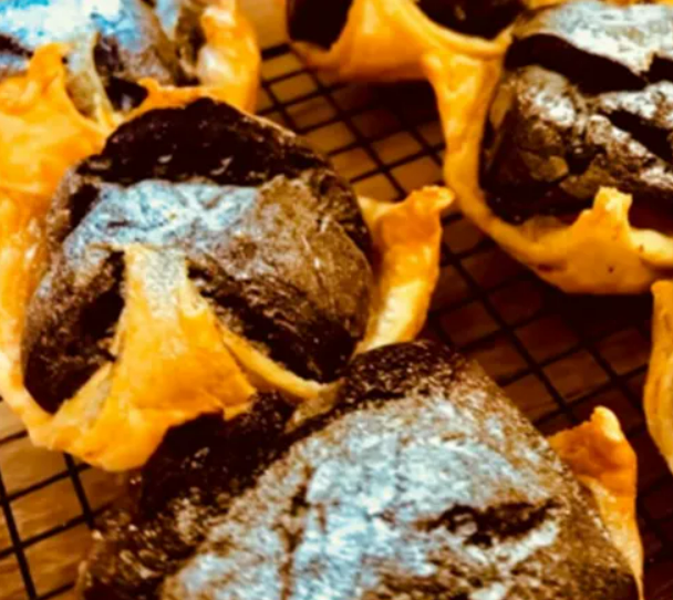 [Xleb.tartin] Французское пирожное (2025)